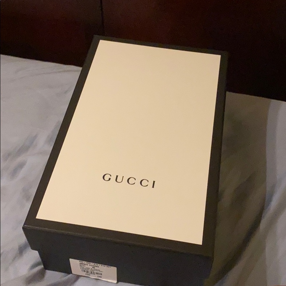 Authentic New Gucci Espadrills - Picture 5 of 5